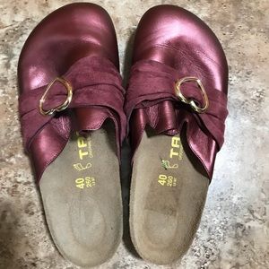 Tatami Birkenstock metallic Heart Buckle Clogs 40
